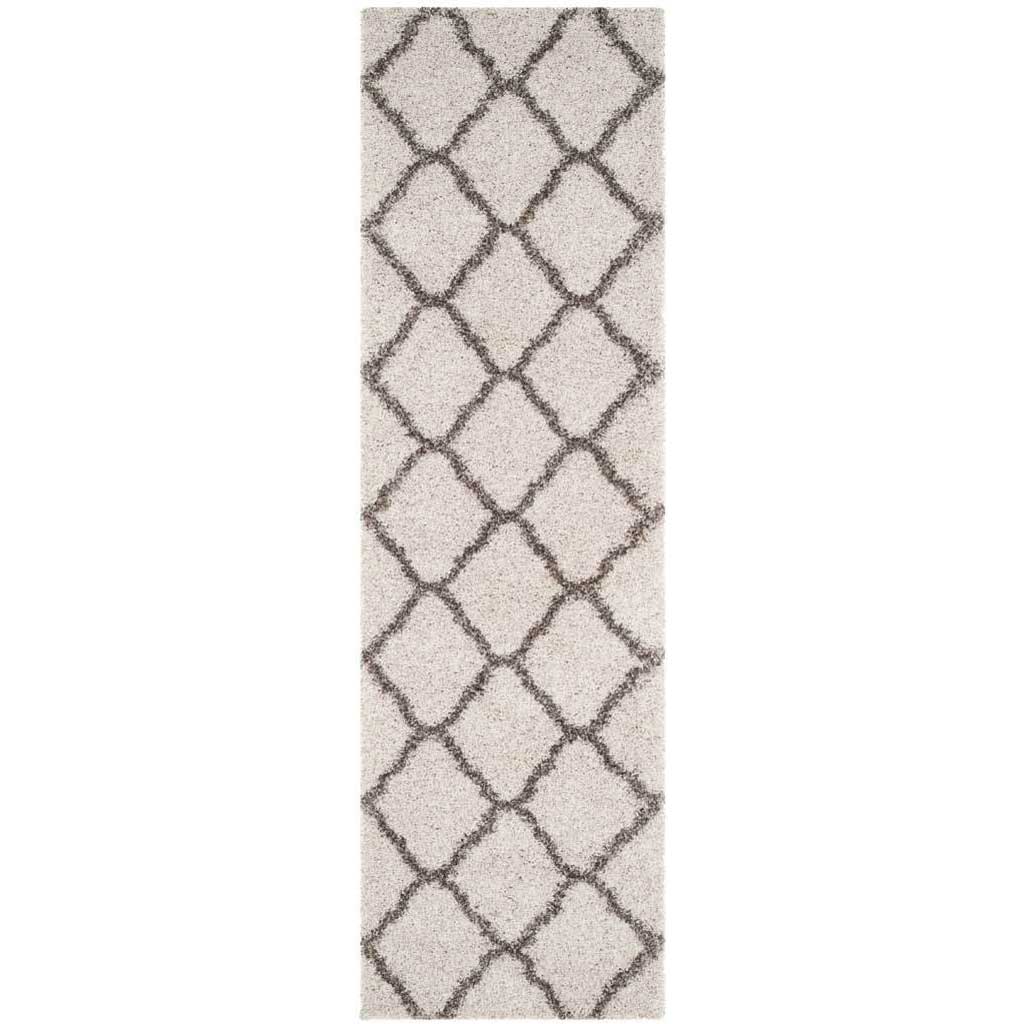 Hudson Shag Quatrefoil Ivory/Gray Runner Rug