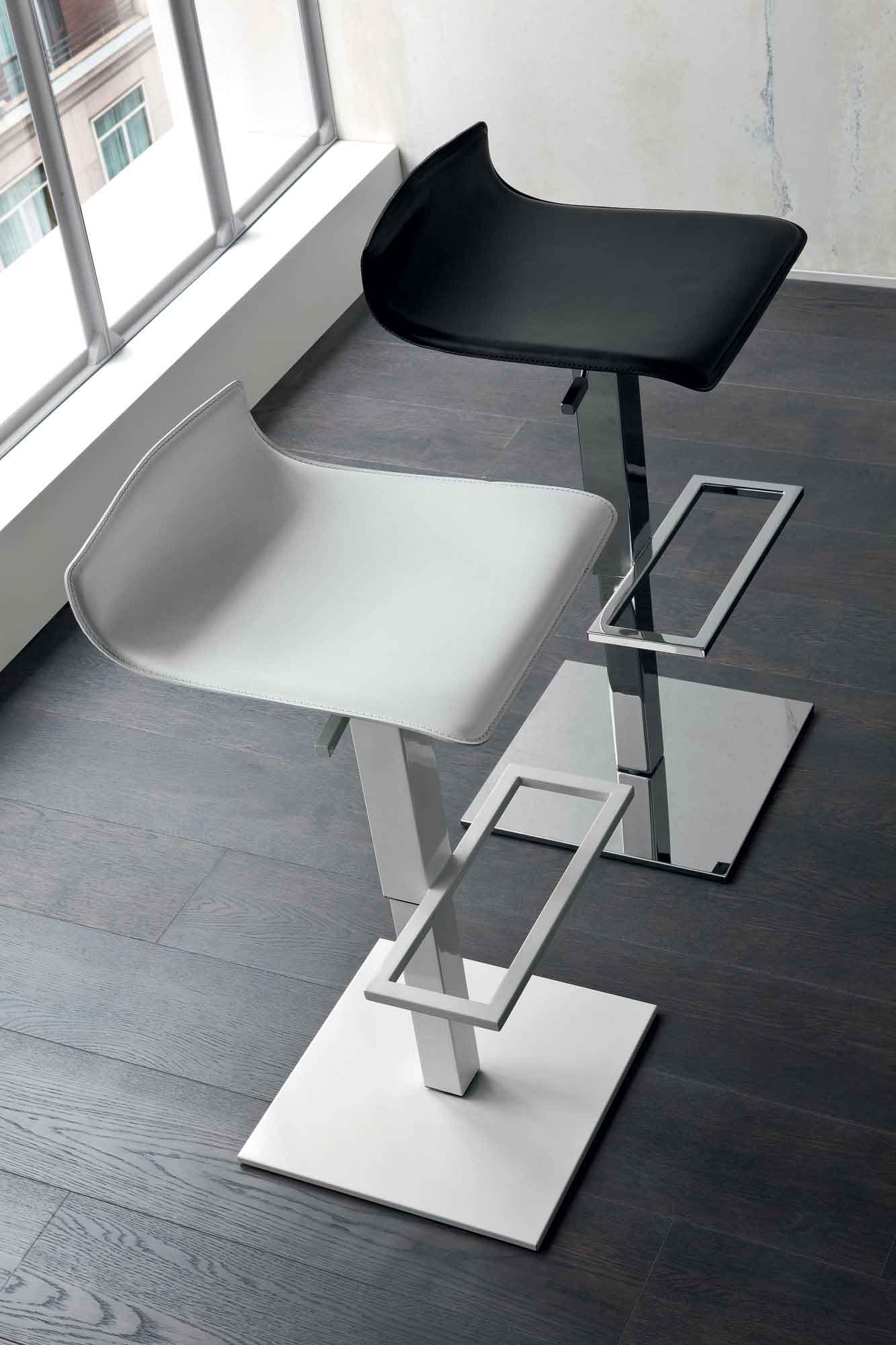 Messina Bar Stool Reclaimed White/White Matte - Image 2